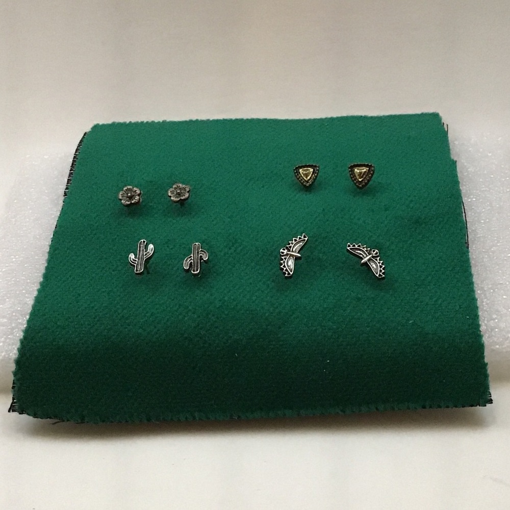 4 pair small studs cactus/bird/flower/triangle